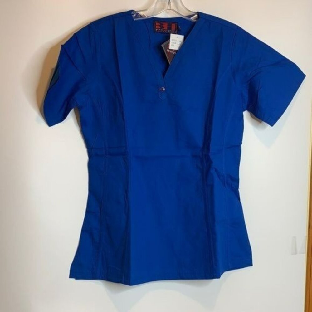NWT Beverly Hills Uniforms Scrubs Top Small S